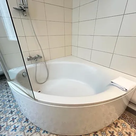 Apartment Vesle Magnifique T4 Hyper Centre 6 Personnes Reims